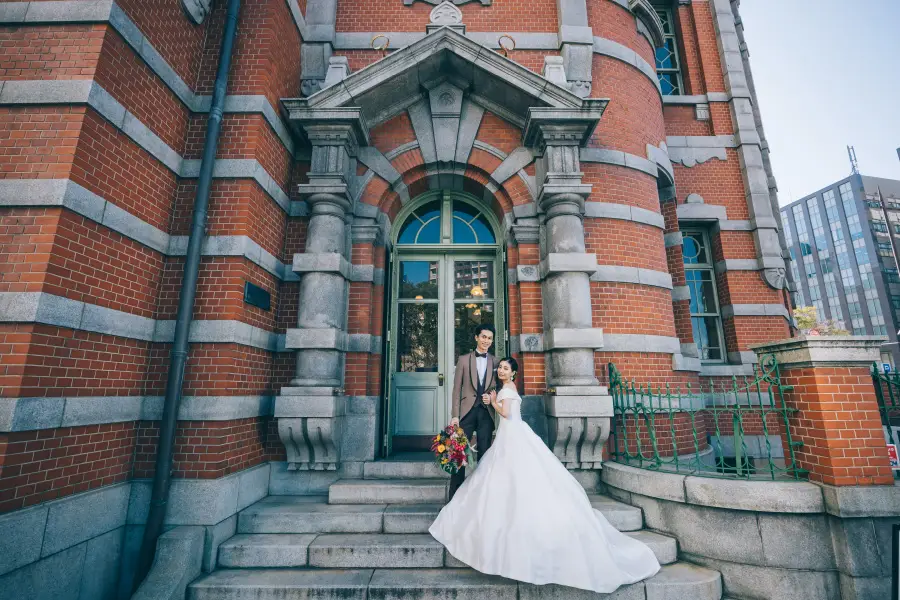 赤煉瓦文化館でノスタルジックな洋装撮影