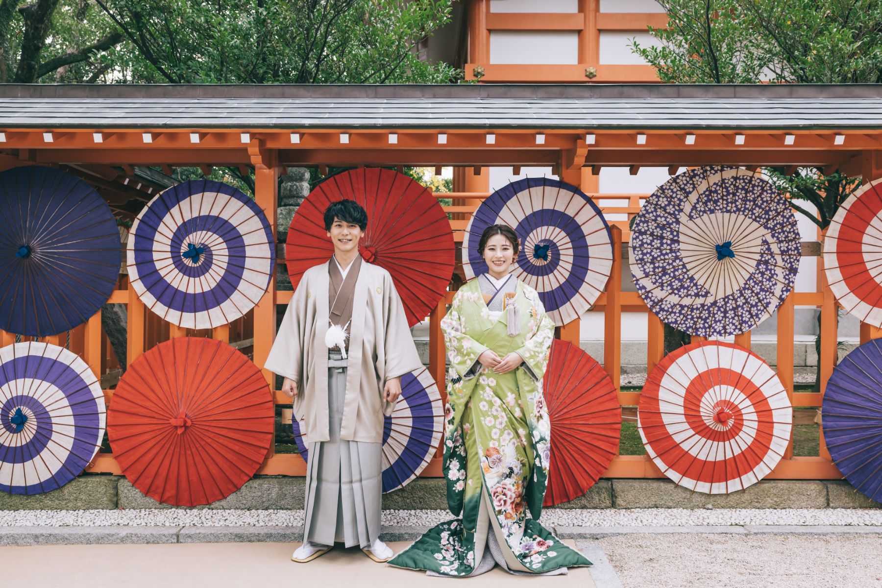 紅葉八幡宮で撮る趣ある和装ロケーションフォト