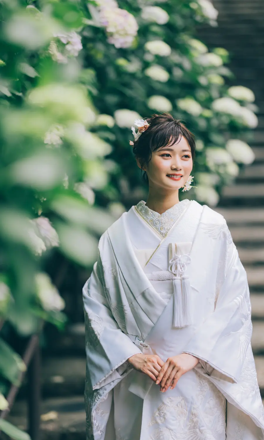 竹林の中で誓い合う新郎新婦様の和装前撮り