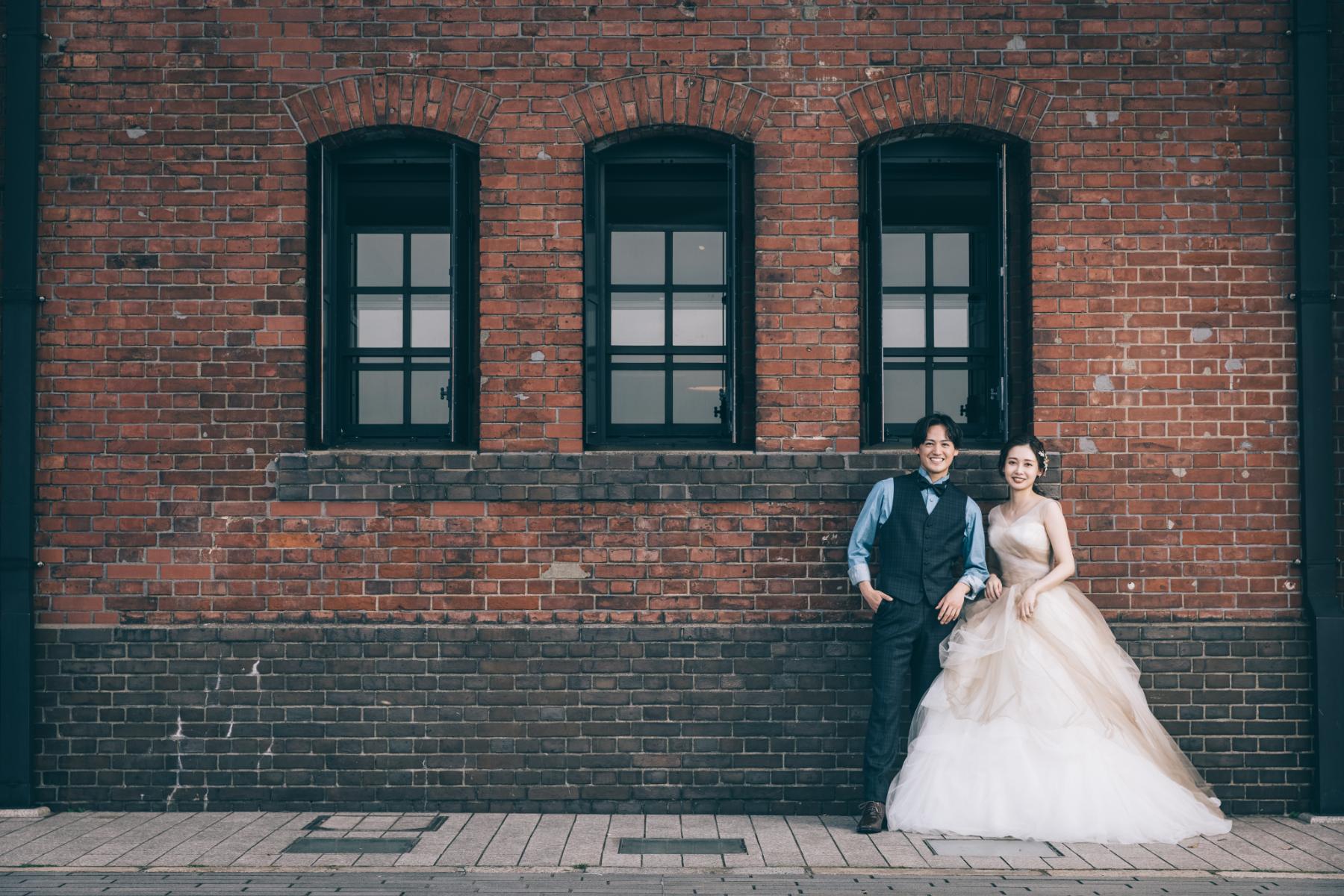 横浜赤レンガ倉庫で撮影するロケーションフォト