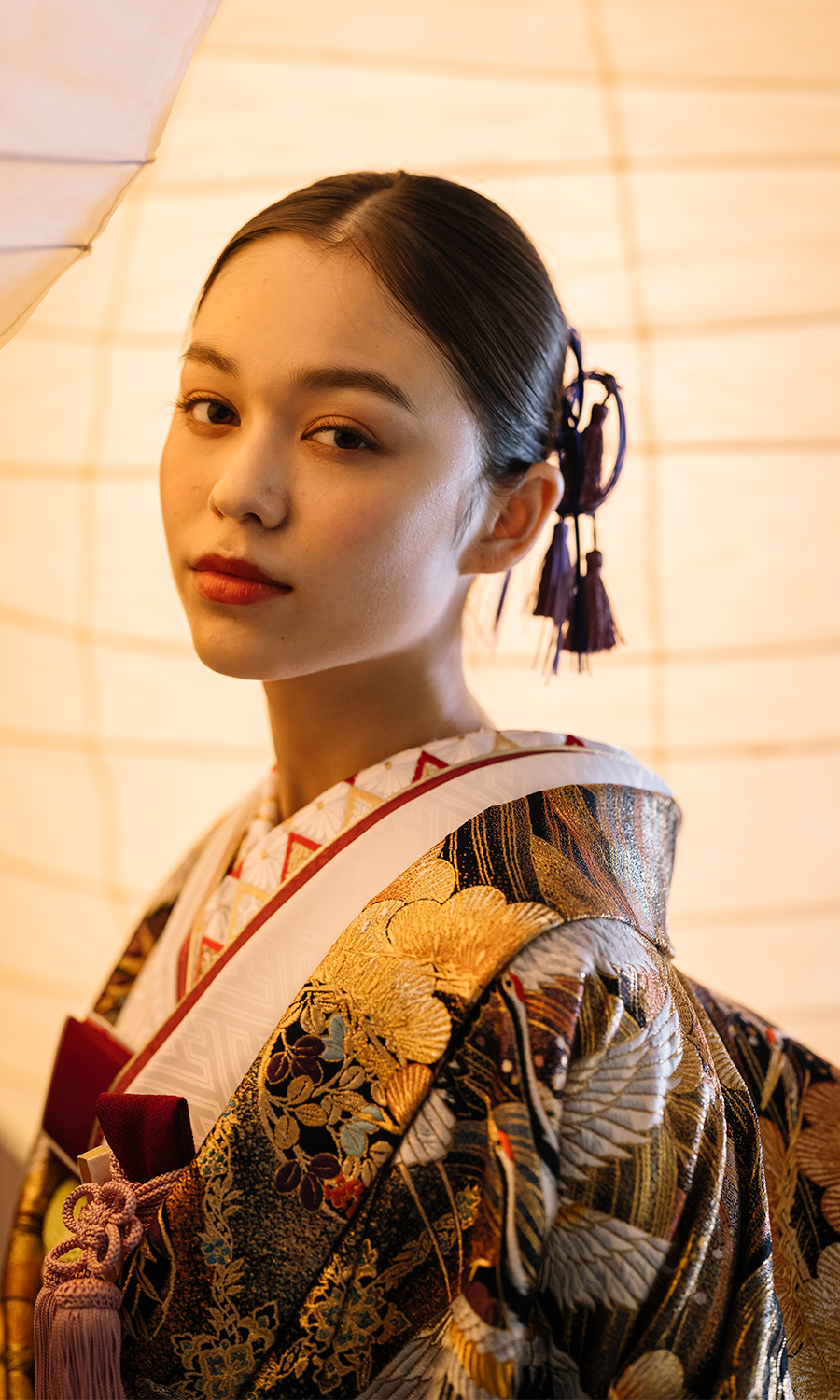 儚さと凛々しさが相まった表情をした新婦様の和装前撮り