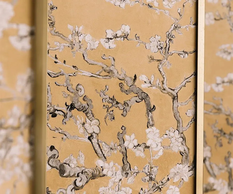 ゴッホによって精巧に描かれた桜の写真