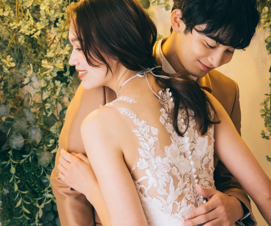 レトロモダンを感じさせる赤レンガの写真