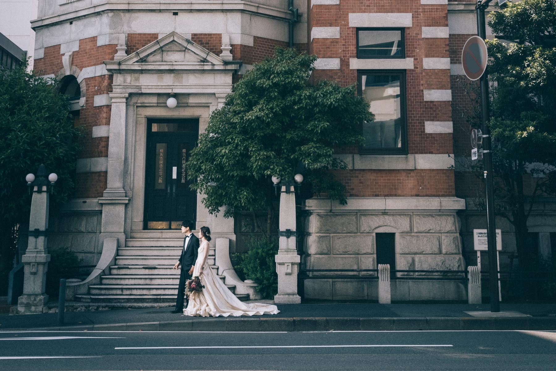 開港記念会館で撮影するロケーションフォト