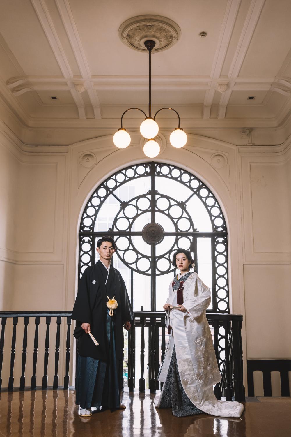 開港記念会館で撮影するロケーションフォト