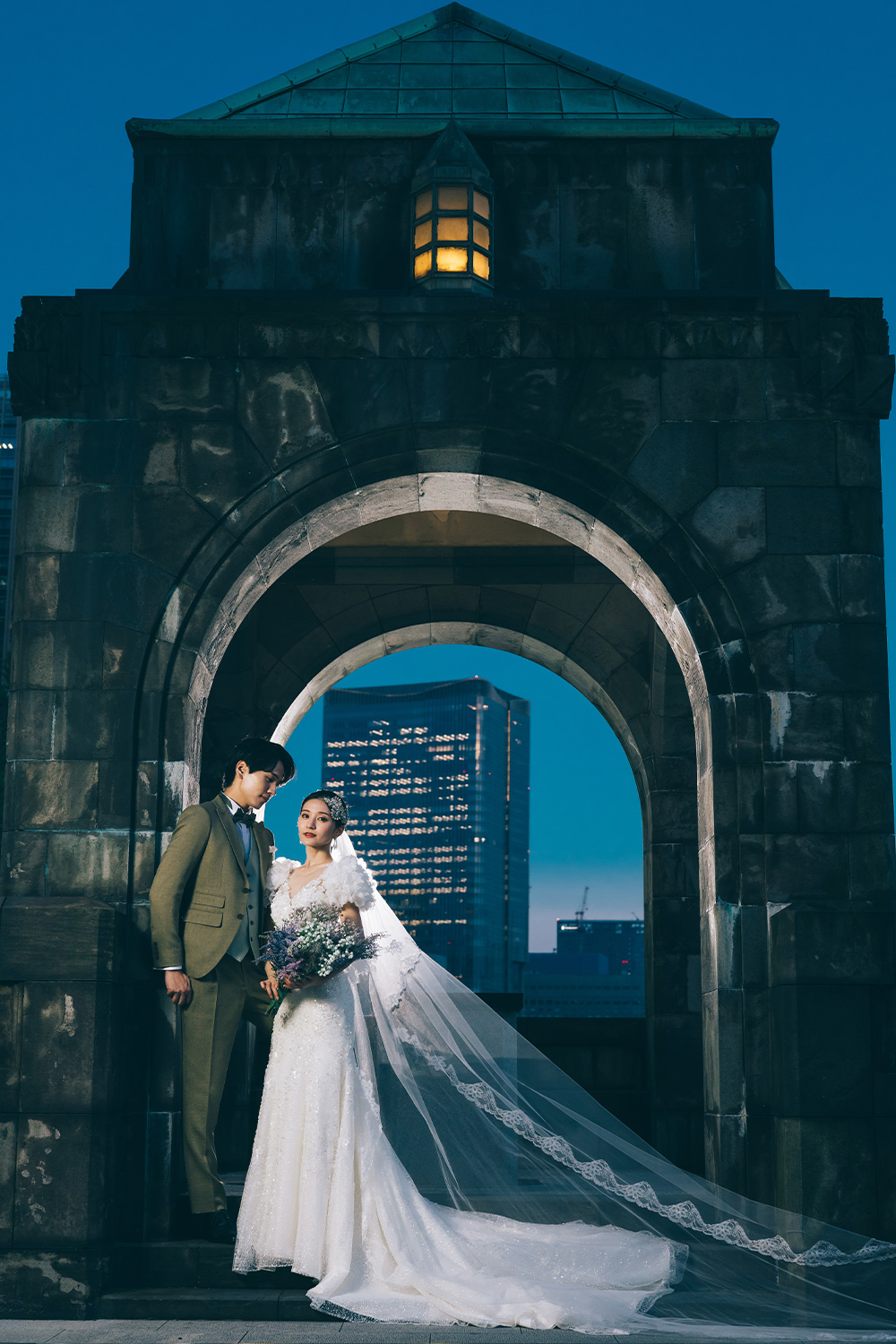 東京駅・丸の内で撮影する結婚写真