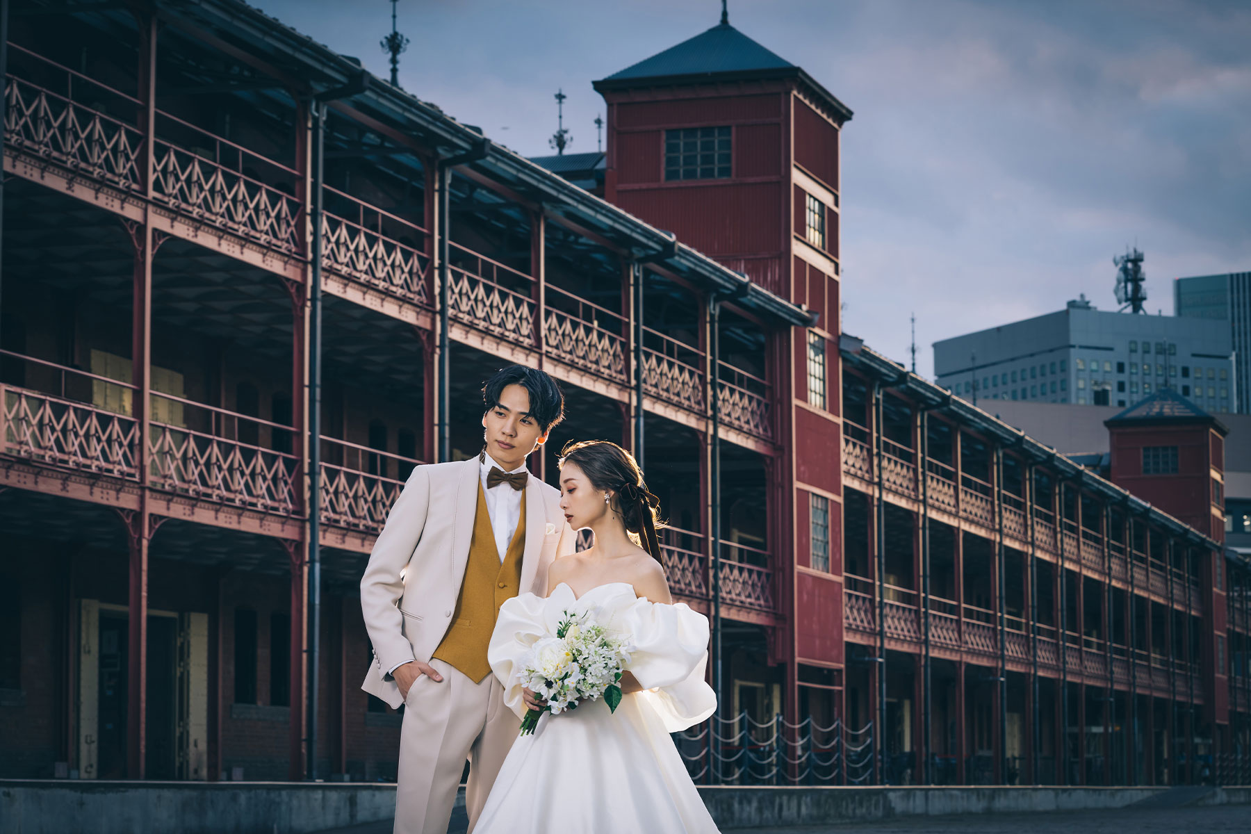 横浜赤レンガ倉庫で撮影するロケーションフォト