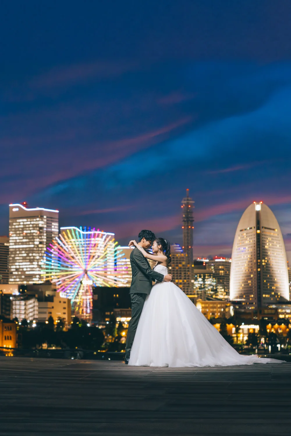 大さん橋で撮影するロケーションフォト