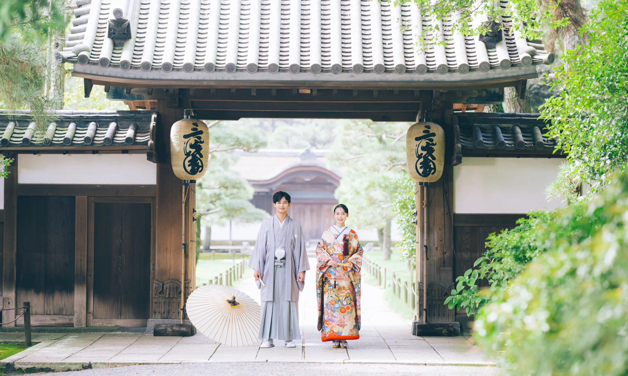 三渓園で撮影するロケーションフォト